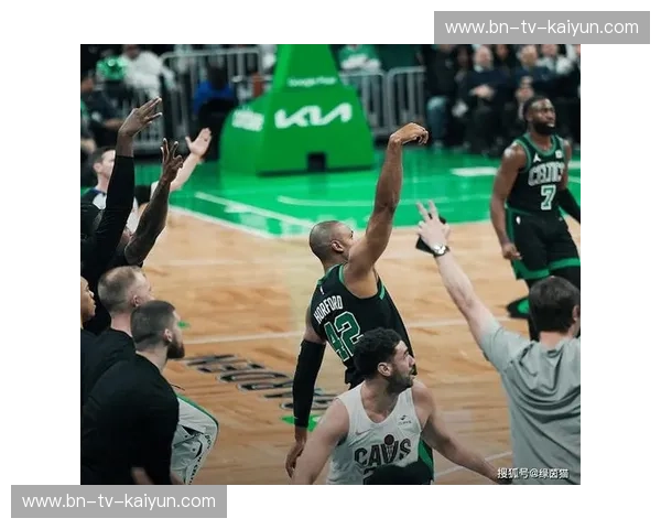 绿茵激战：当基马诺克的“人工草坪”撞上凯尔特人的“冠军意志”